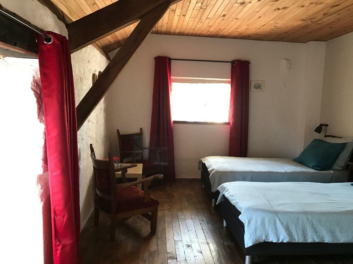 Domaine Les Teuilleres Bed & Breakfast Lacam-d'Ourcet Luaran gambar